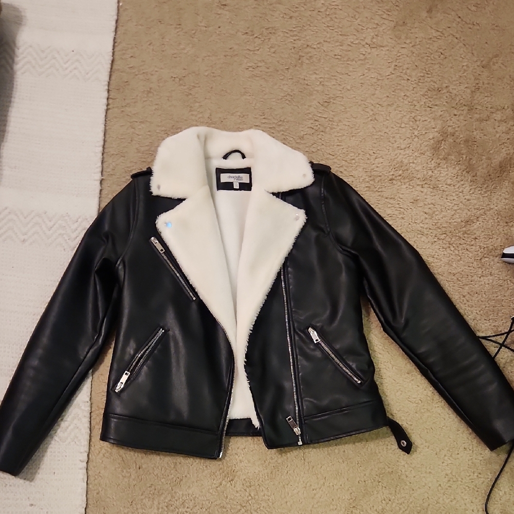 Charlotte RUSSE Black Leather Jacket with Cream Fur Collar